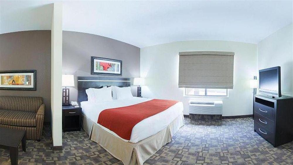 Holiday Inn Express Hotel And Suites Lincoln Airport By Ihg Kültér fotó