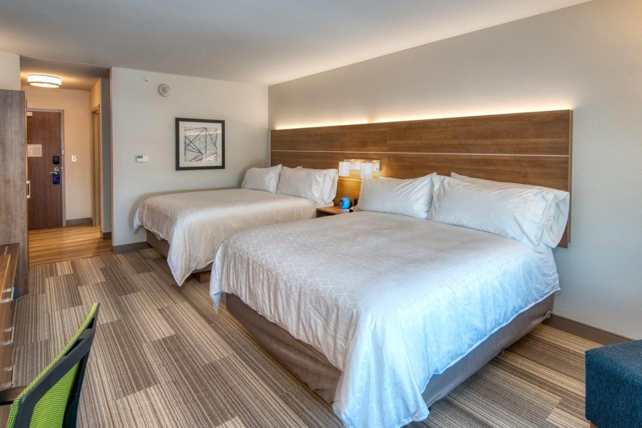 Holiday Inn Express Hotel And Suites Lincoln Airport By Ihg Kültér fotó